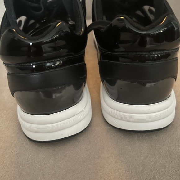 CHANEL PVC Sneakers - Picture 5 of 5